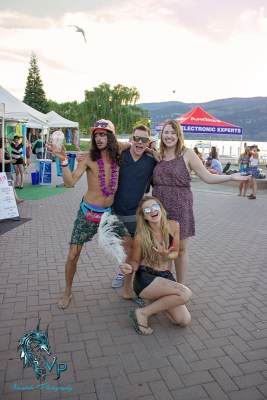 On Location at Keloha 2014 - The Fans